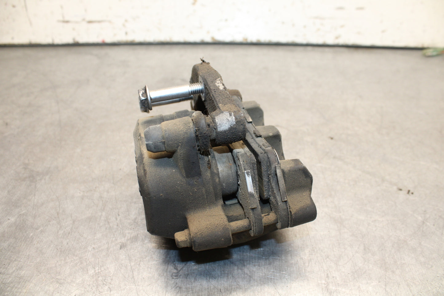 16-17 KAWASAKI VULCAN S 650 EN650 ABS RIGHT FRONT BRAKE CALIPER BB731