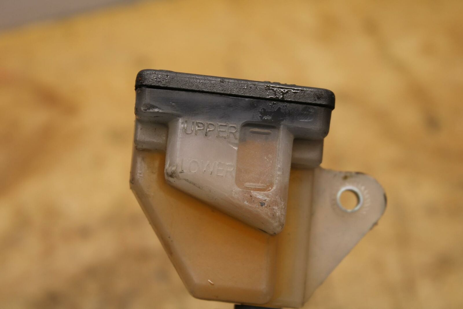 04-09 SUZUKI GS500F REAR BACK BRAKE MASTER CYLINDER W RESERVOIR BB335