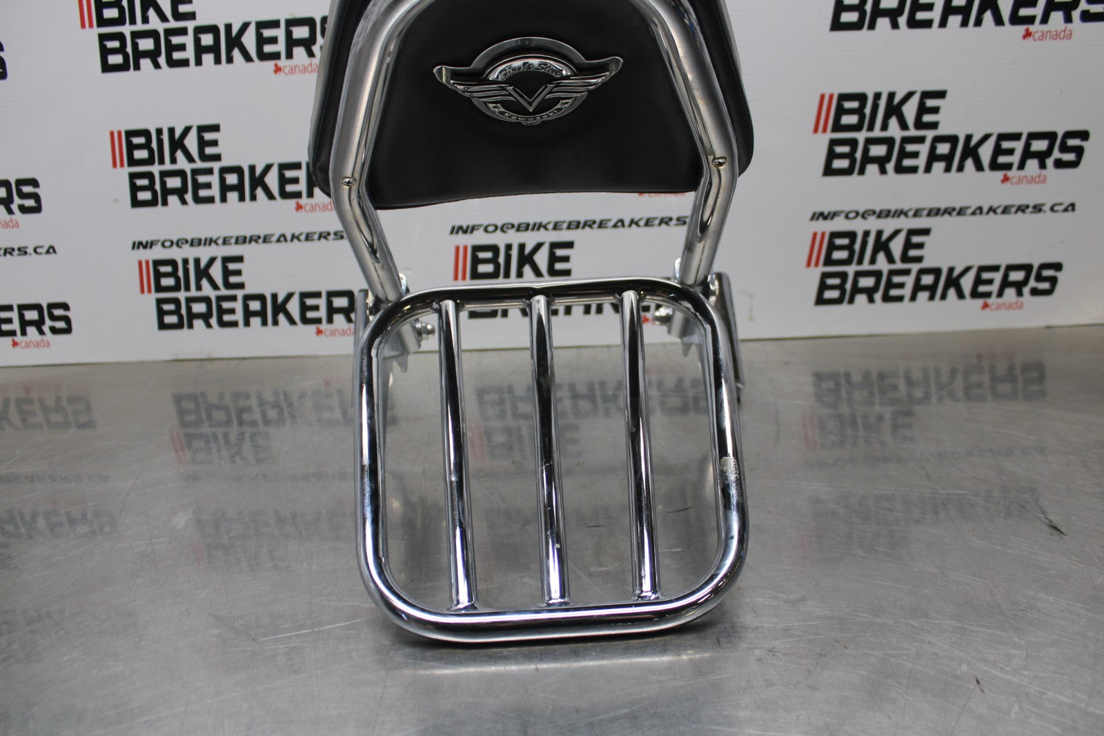 03-08 KAWASAKI VULCAN 1600 BACK REST SISSY BAR/ REAR RACK BB196