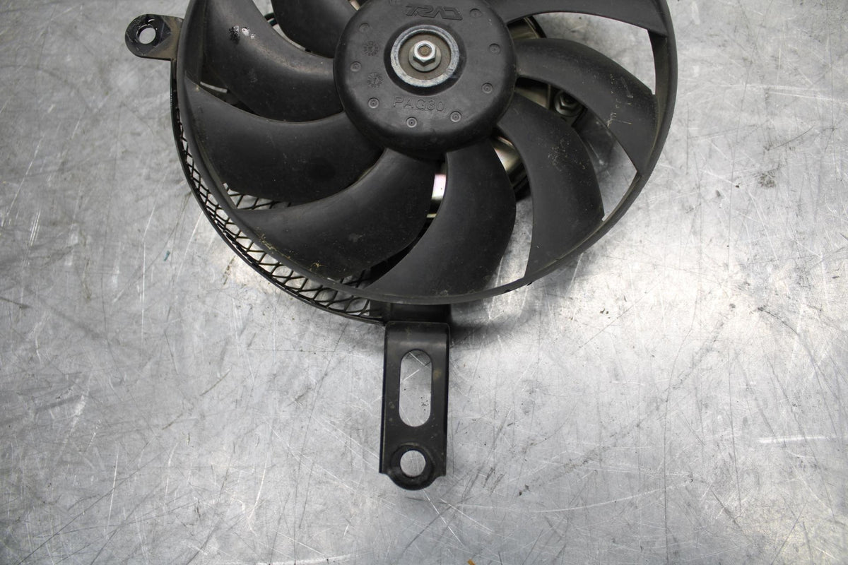 13 SUZUKI GSXR750 ENGINE RADIATOR COOLING FAN BB474