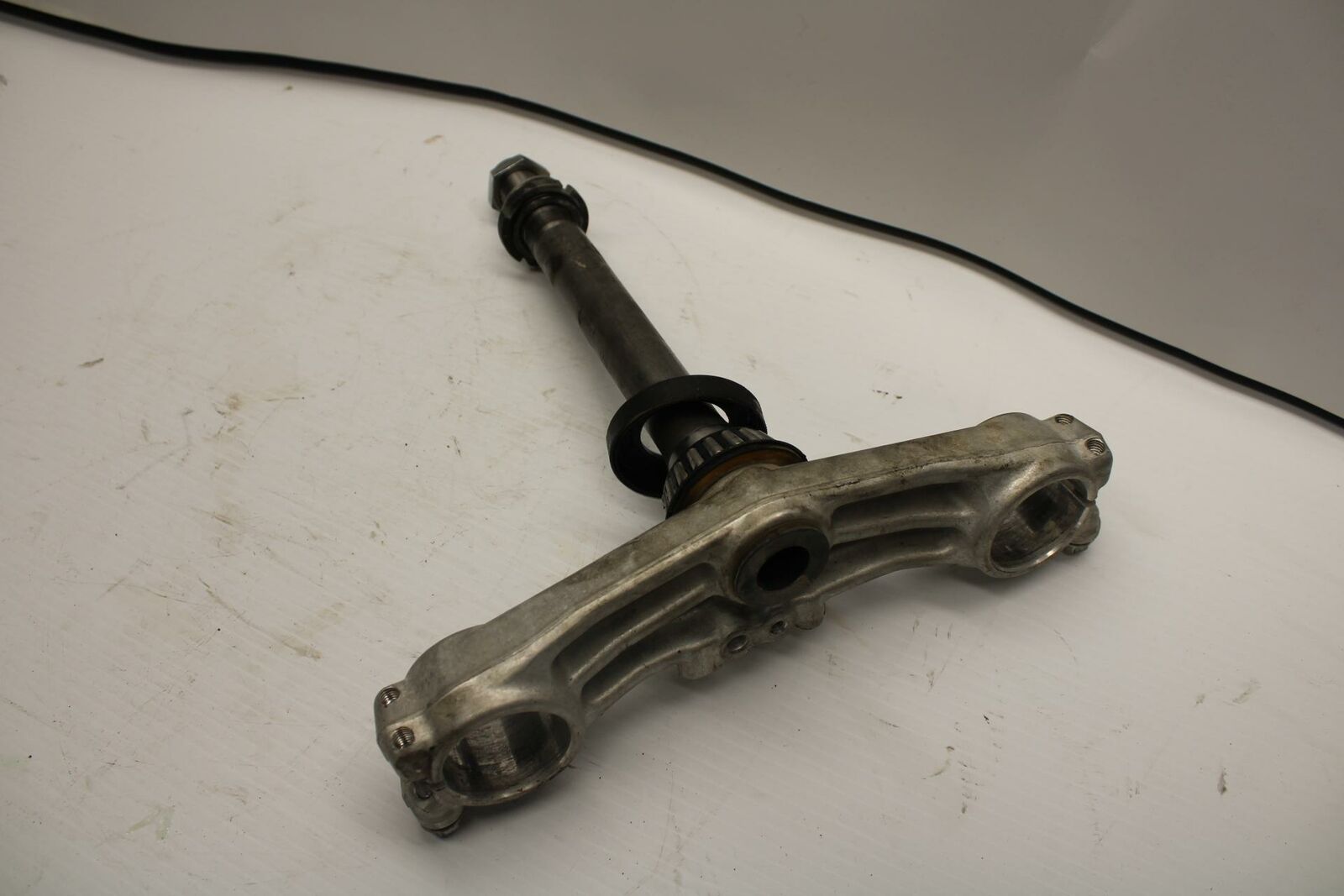 13-16 SUZUKI BANDIT 1250S ABS FRONT FORKS CLAMP LOWER TRIPLE TREE STEM BB238