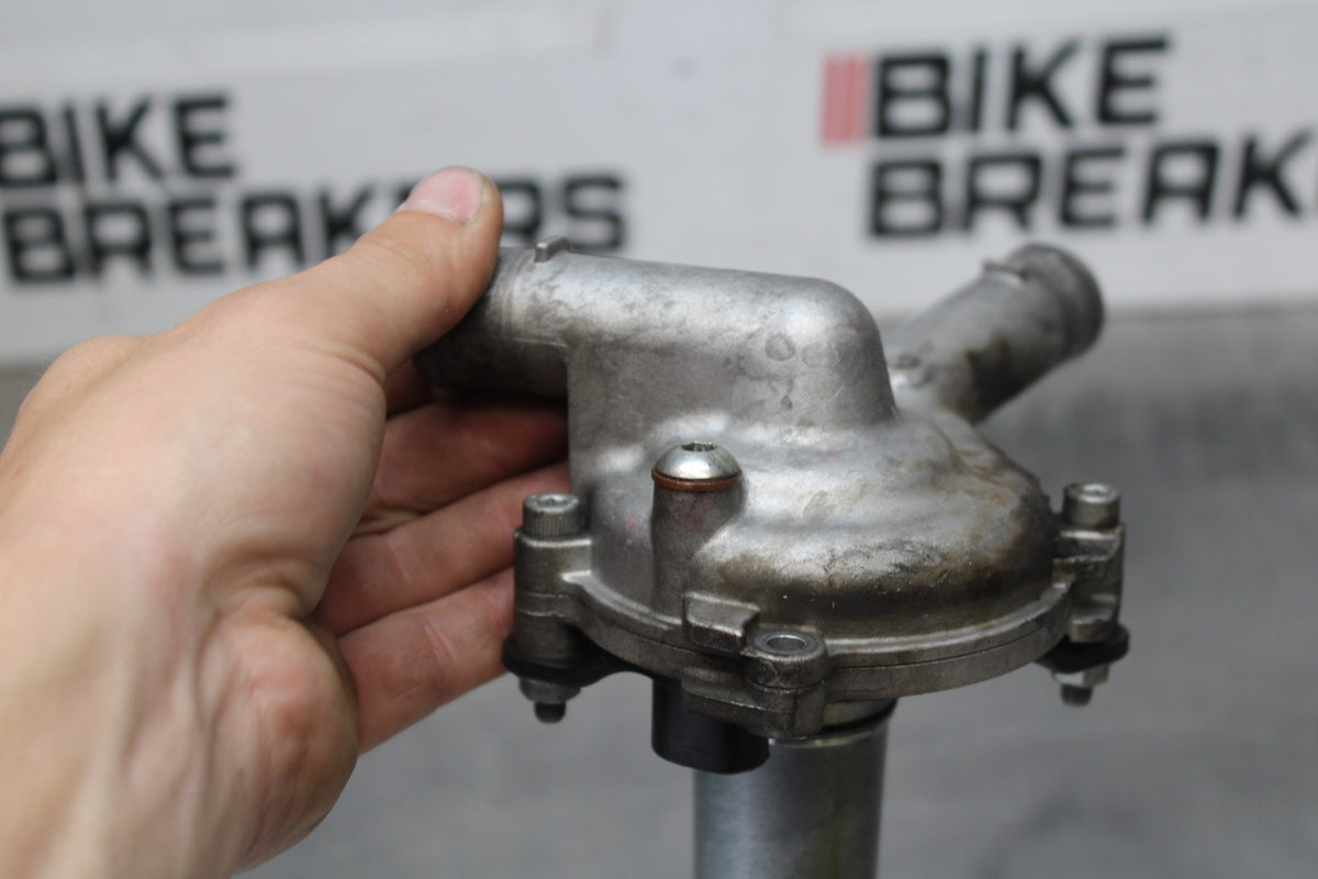 15 APRILIA RSV4 FACTORY APRC ABS ENGINE WATER COOLANT PUMP  BB901