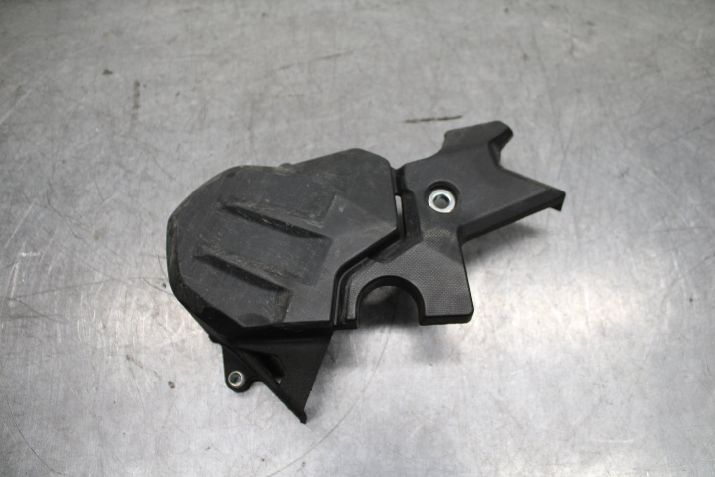 24 KAWASAKI NINJA 500 ABS ENGINE SPROCKET COVER BB744