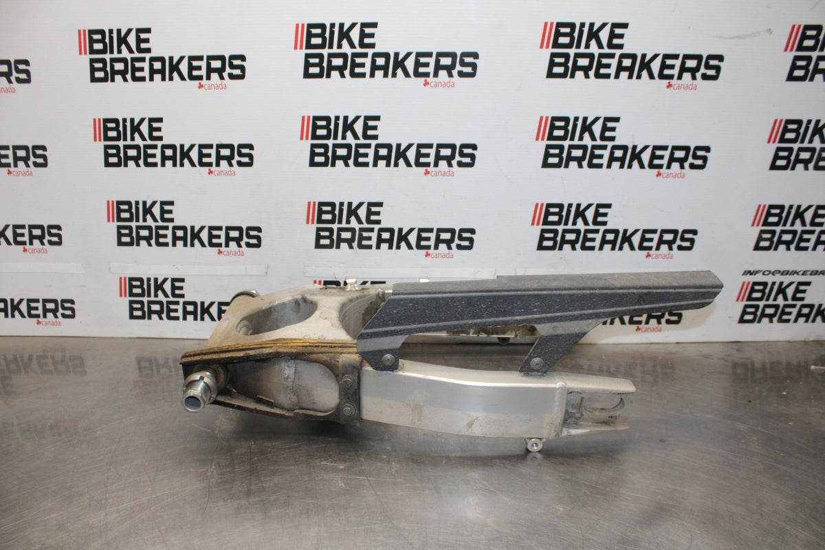 97-00 SUZUKI GSXR600 SRAD REAR SWINGARM BACK SUSPENSION SWING ARM BB921