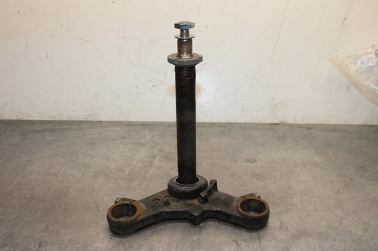78 SUZUKI GS550E FRONT FORKS CLAMP LOWER TRIPLE TREE STEM BB133