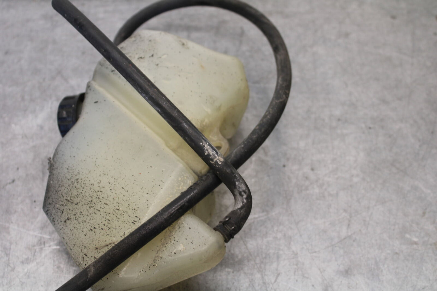 09-12 KAWASAKI NINJA ZX6R ZX600R COOLANT WATER TANK RESERVOIR 43078-0057 BB656