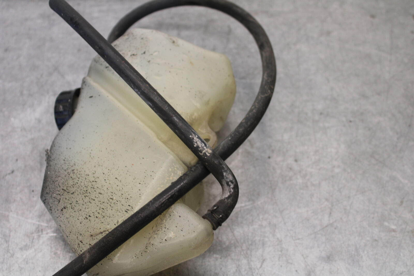 09-12 KAWASAKI NINJA ZX6R ZX600R COOLANT WATER TANK RESERVOIR 43078-0057 BB656