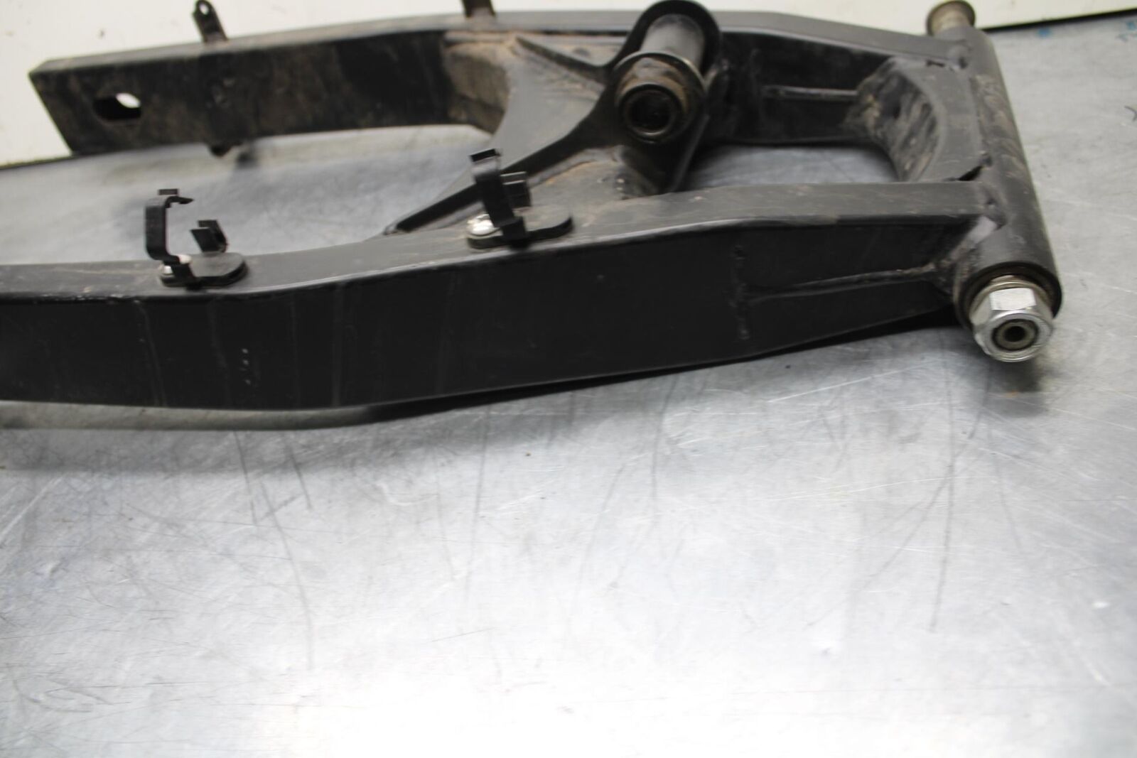 07-12 SUZUKI BANDIT GSF 650 F GSX650F SWINGARM BACK SUSPENSION SWING ARM BB90