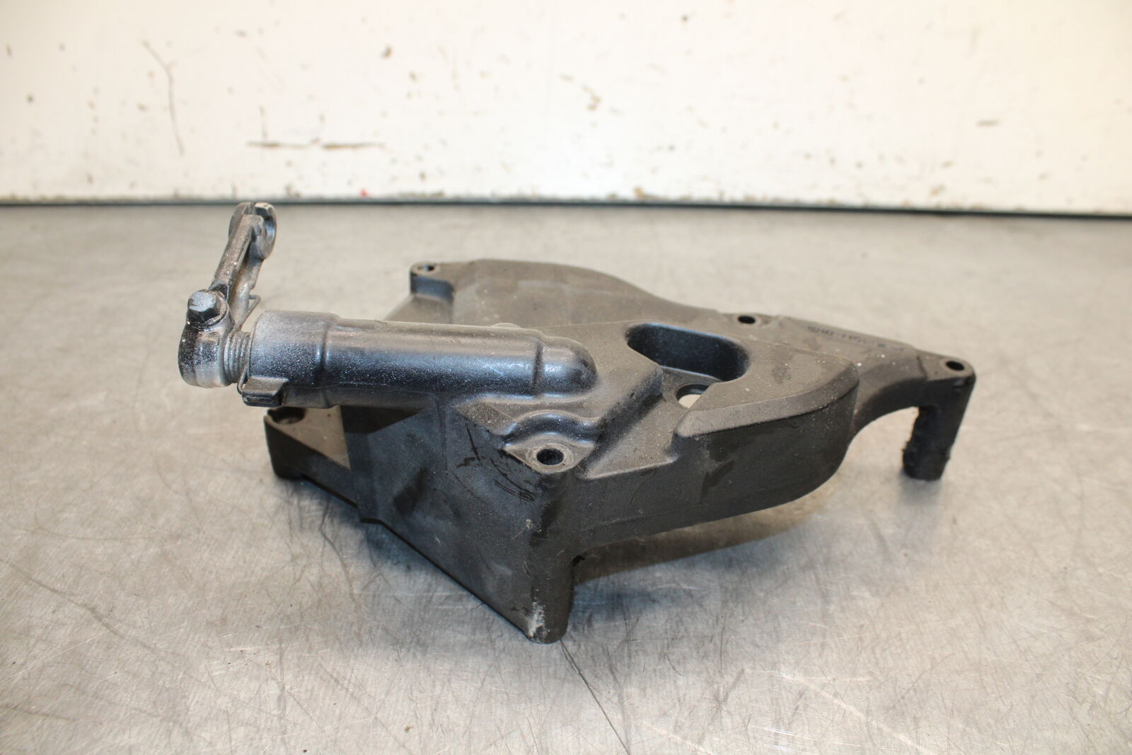 06-07 SUZUKI GSXR 600 ENGINE SPROCKET COVER BB243