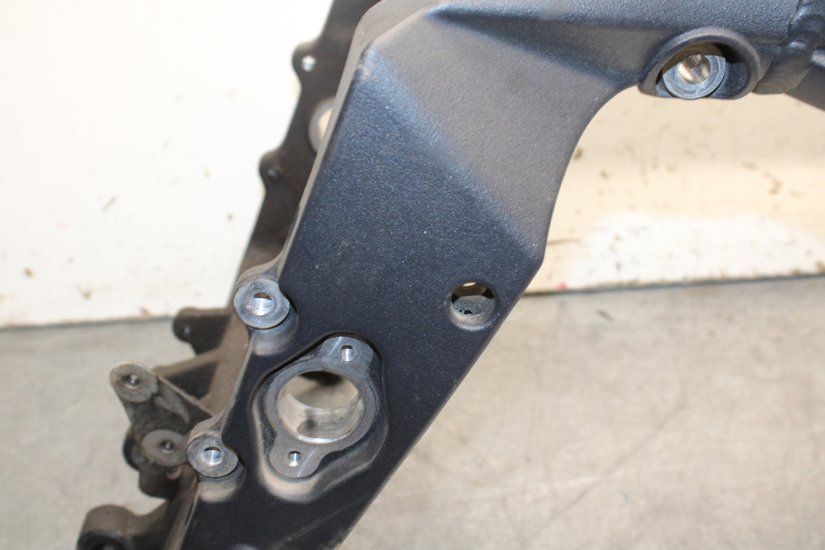 07-08 TRIUMPH DAYTONA 675 FRAME CHASSIS BB685