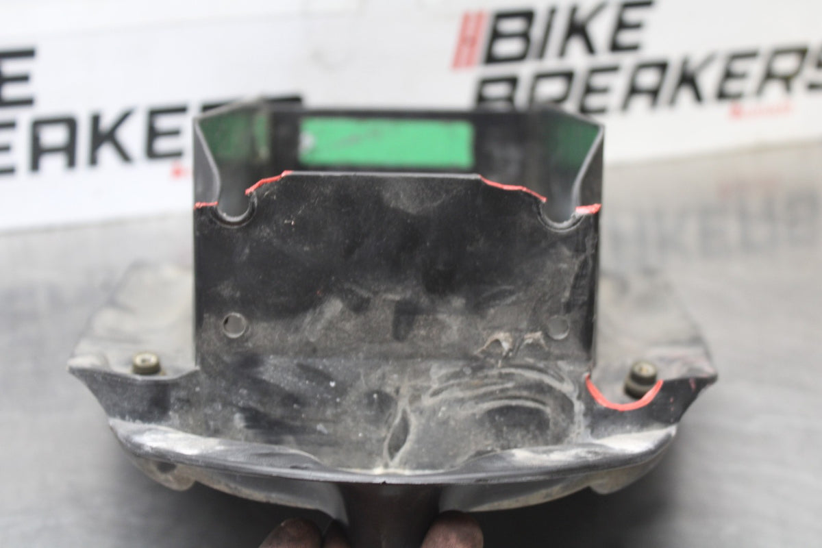 05 DUCATI SUPERSPORT 800 REAR BACK TAIL UNDERTAIL FAIRING COWL FENDER BB913