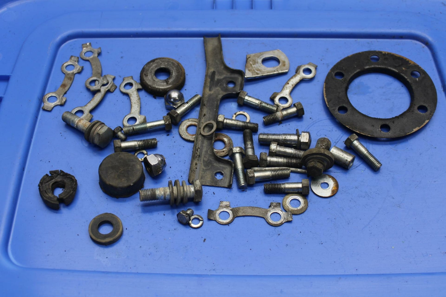 77-79 SUZUKI GS750 ROTOR BOLTS ASSORTED HARDWARE SCREWS BB258