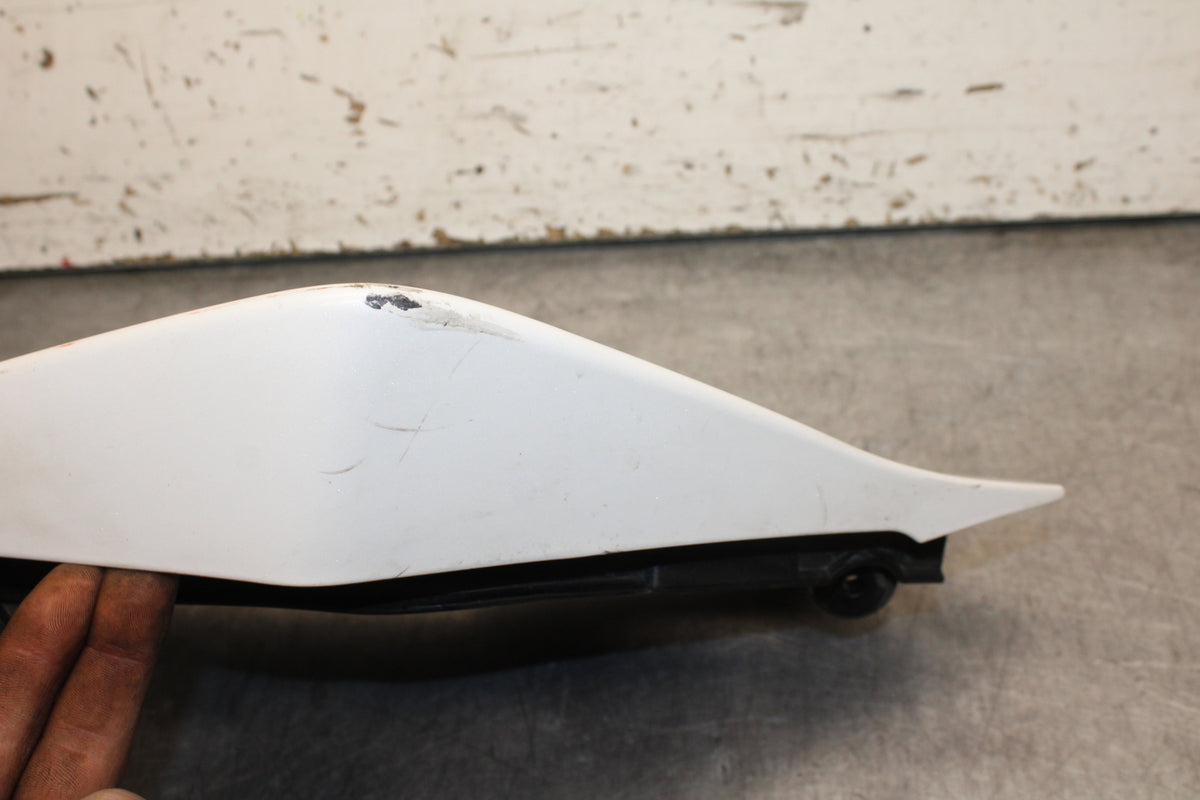 15-16 HONDA CB300F LEFT REAR BACK TAIL FAIRING COWL SHROUD BB740