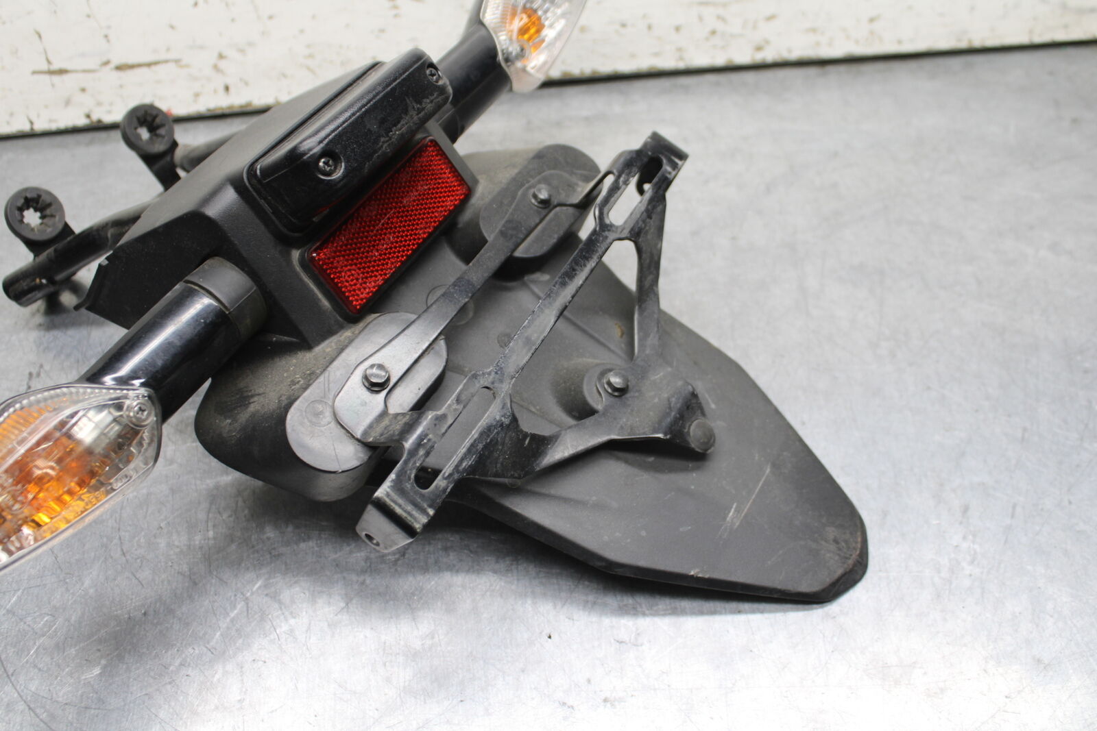 15-16 HONDA CB300F REAR BACK FENDER MUD GUARD BB740