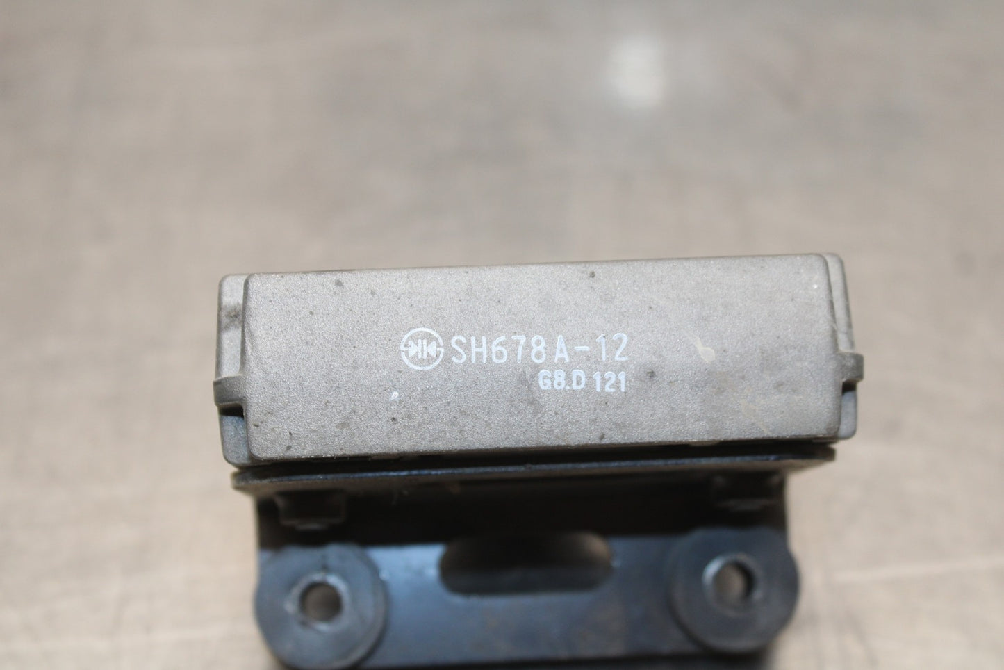 09-10 KAWASAKI ER-6N RECTIFIER VOLTAGE REGULATOR BB205