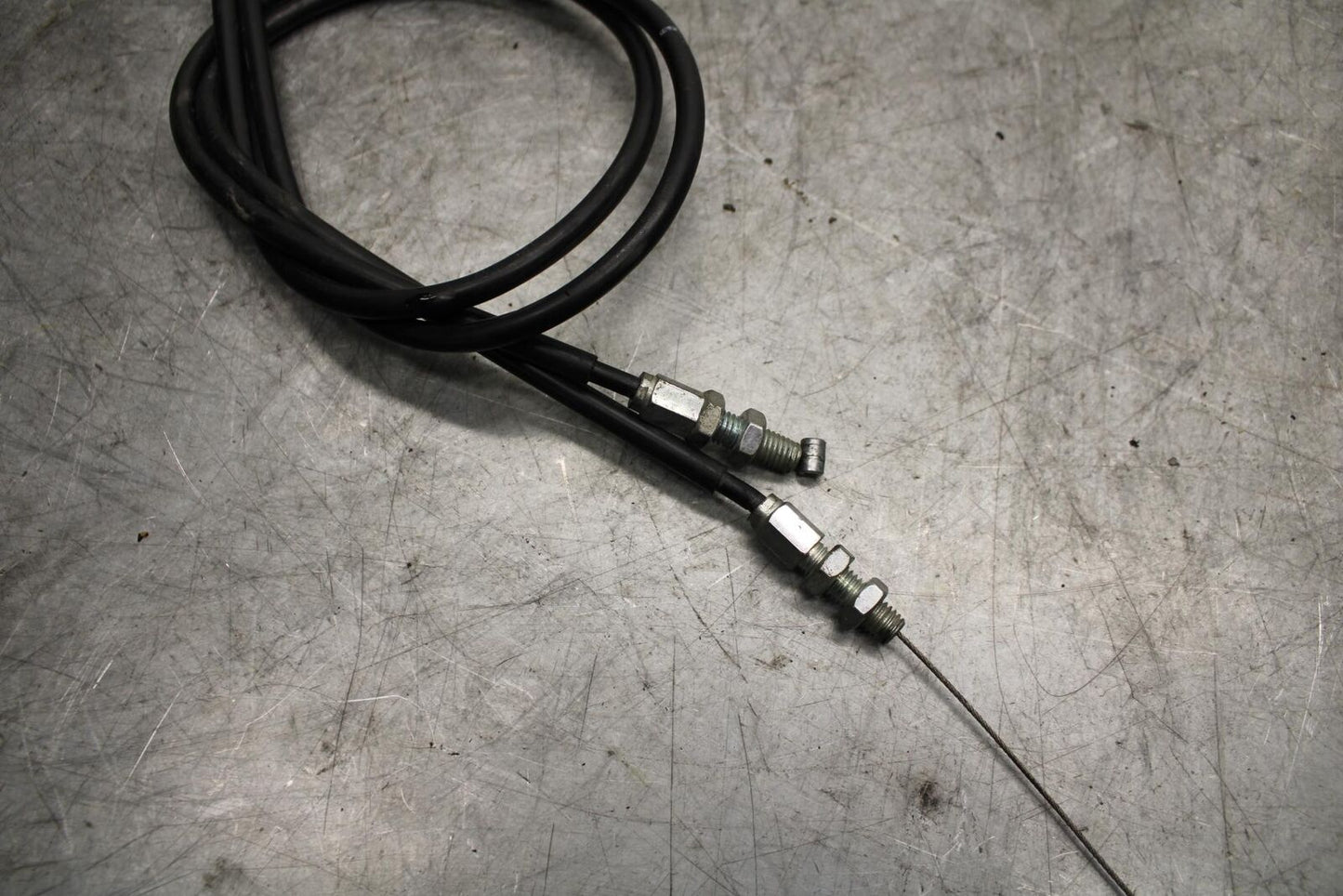06-07 SUZUKI GSXR750 THROTTLE CABLES LINES 58300-01H00 58300-02H10 BB543
