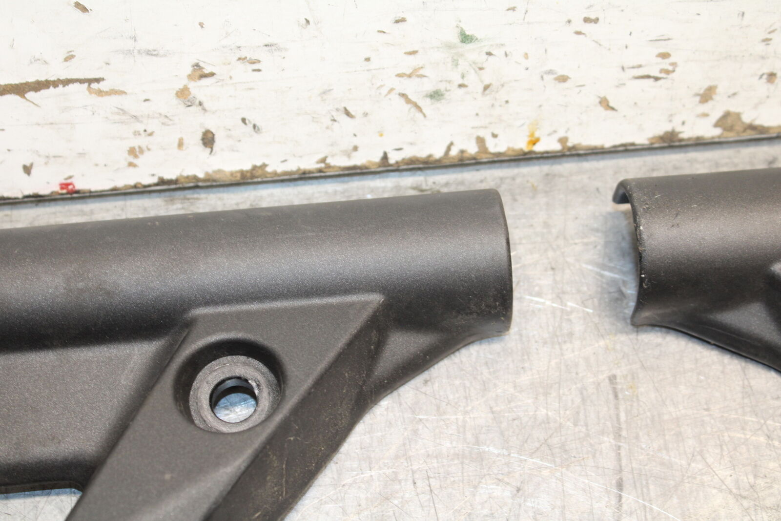 08-12 KAWASAKI NINJA 250R EX250J REAR BACK PASSENGER PEG SET PAIR BB111