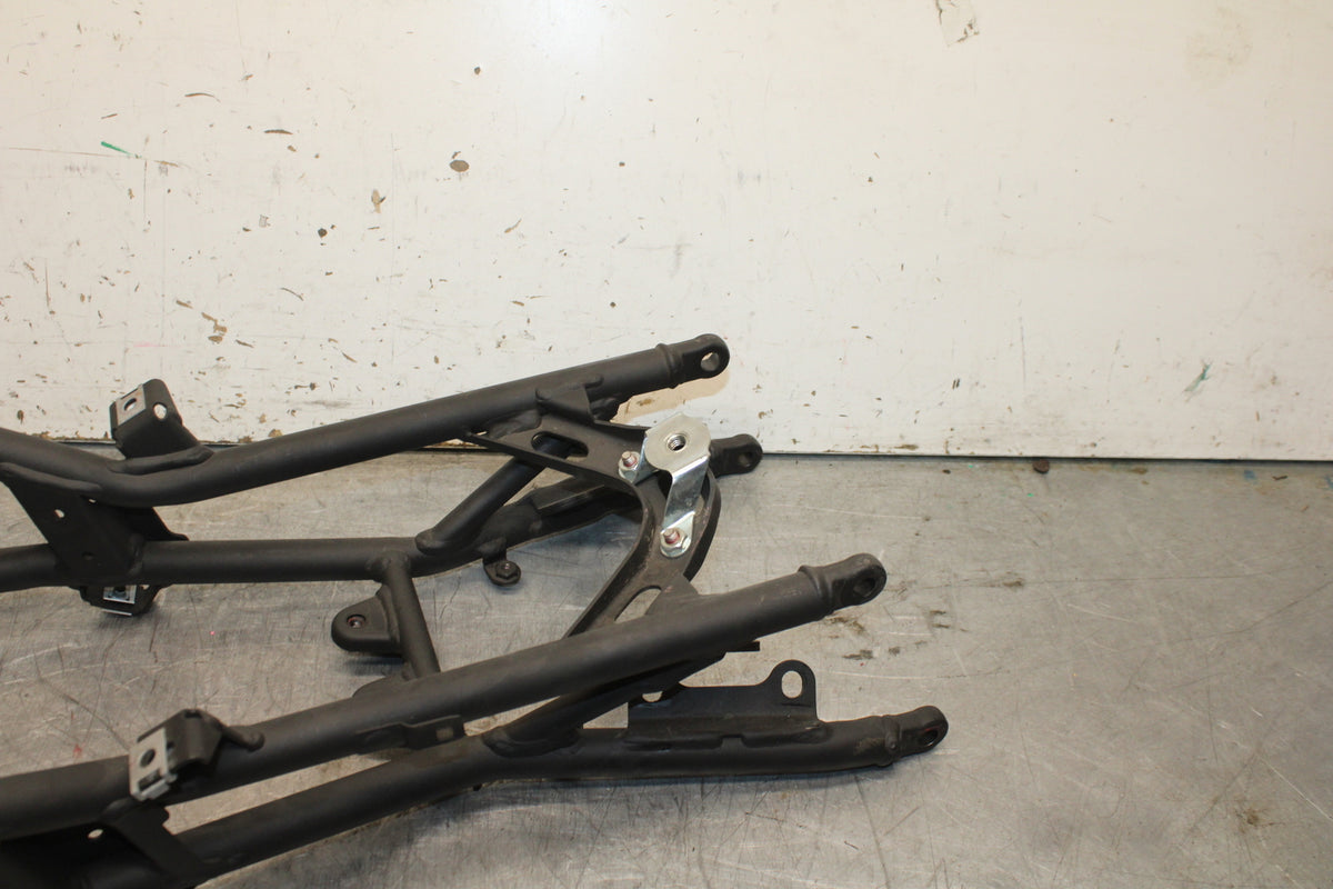 09-11 DUCATI STREETFIGHTER 1098 REAR SUBFRAME BACK SUB FRAME BB705