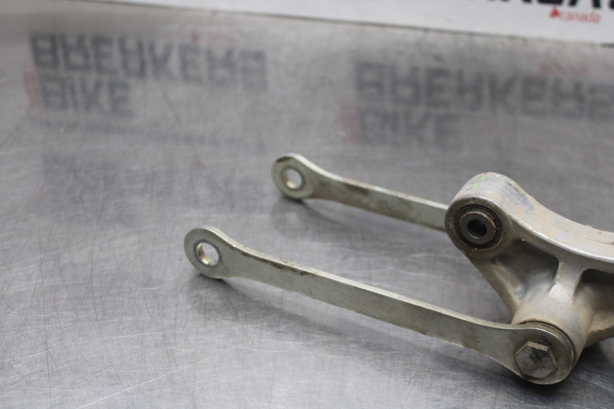 24-25 KAWASAKI NINJA ZX6R REAR DOGBONE SHOCK LINKAGE LINK BB785
