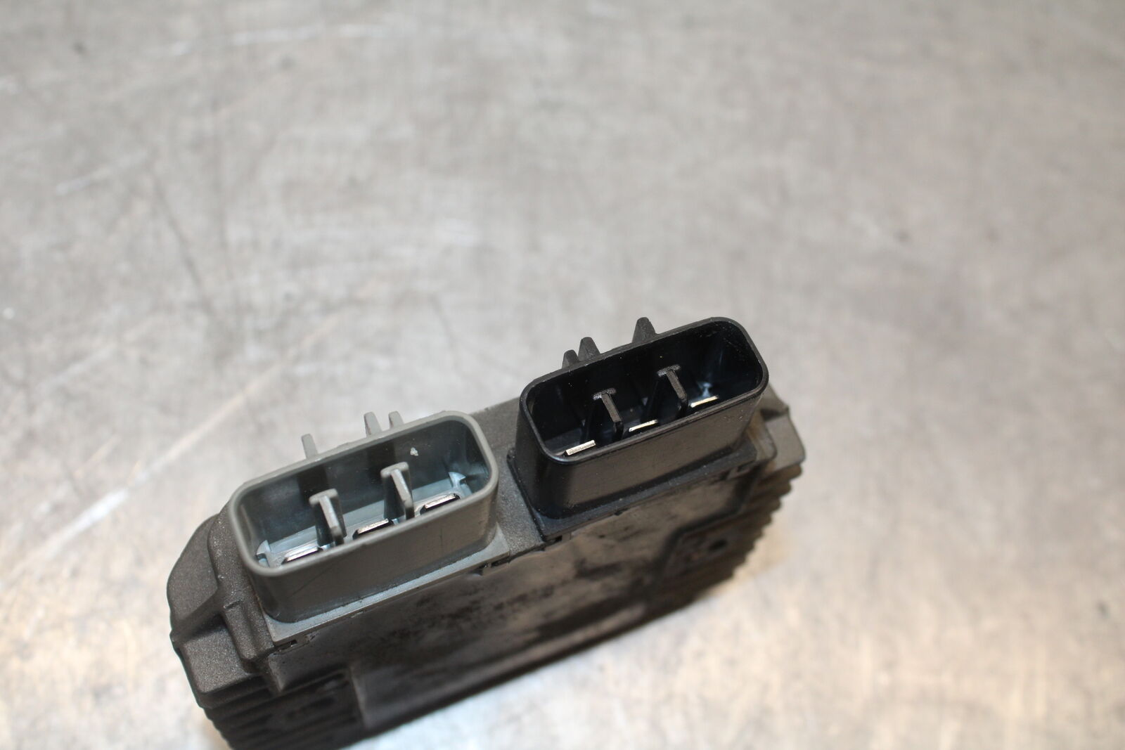 09-12 KAWASAKI NINJA ZX6R RECTIFIER VOLTAGE REGULATOR 21066-0028 BB698