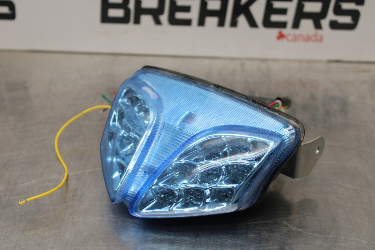 08-10 SUZUKI GSXR 600 AFTERMARKET REAR TAIL TAILLIGHT BACK BRAKE LIGHT BB202