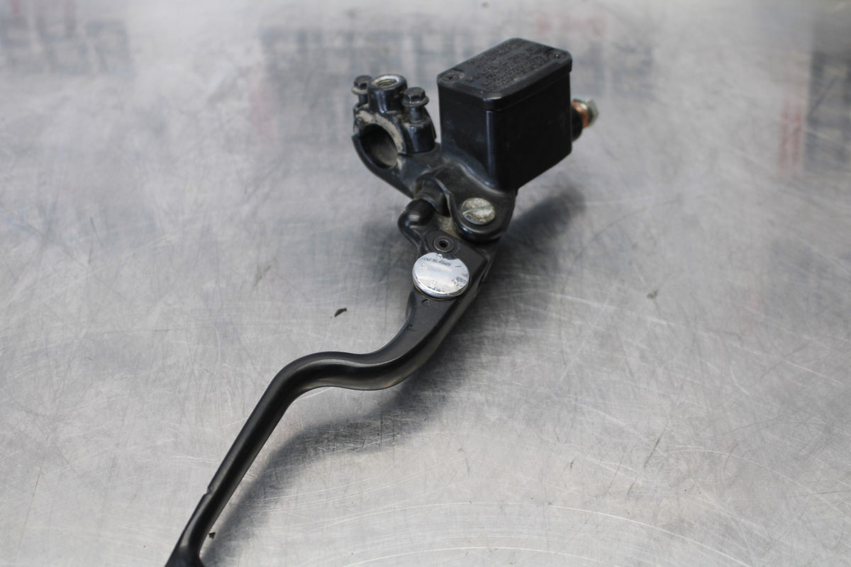 17-22 KTM 390 DUKE FRONT BRAKE MASTER CYLINDER w/ LEVER BB180