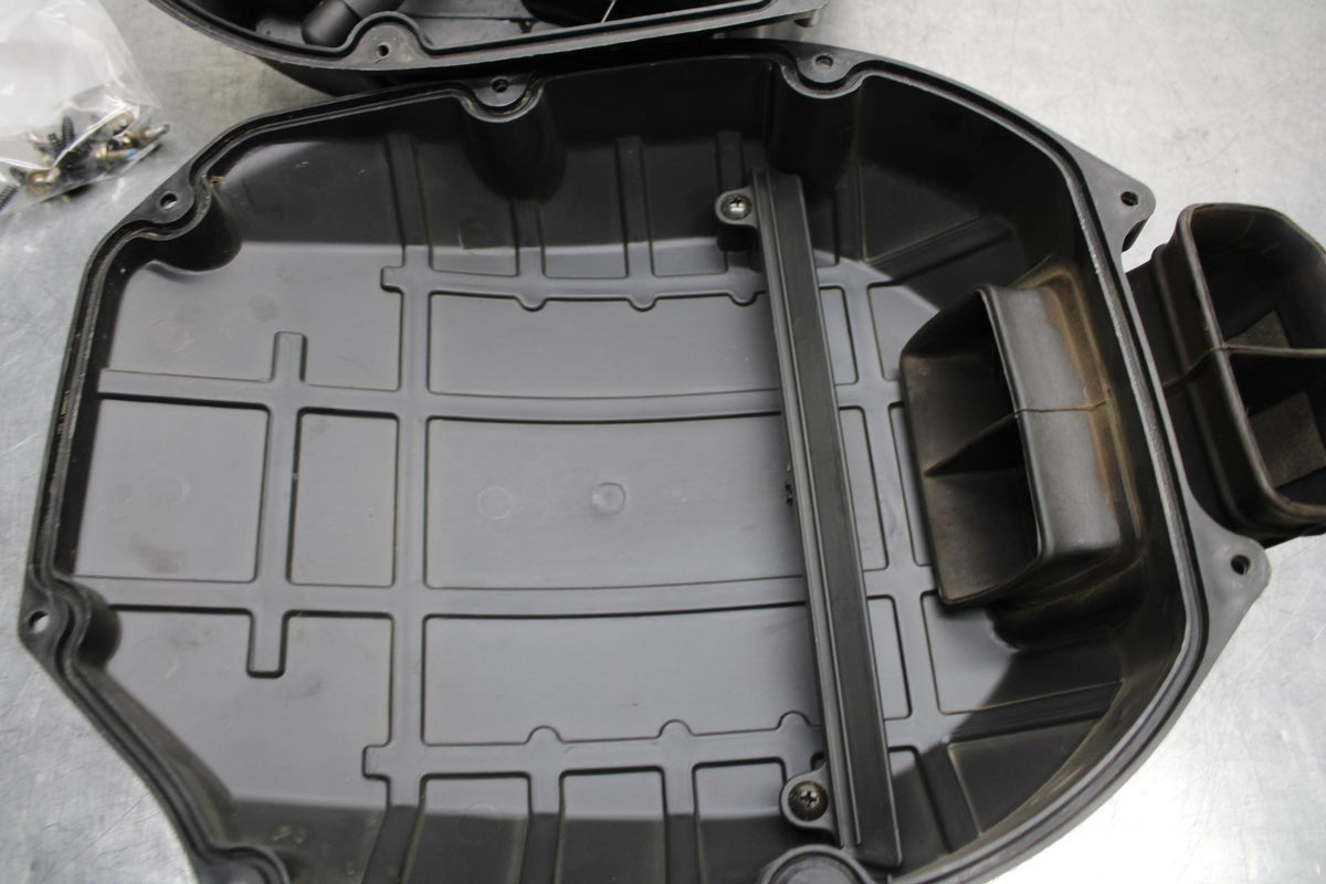 2000 Honda Super Hawk 1000 VTR1000F AIRBOX AIR INTAKE FILTER BOX BB577