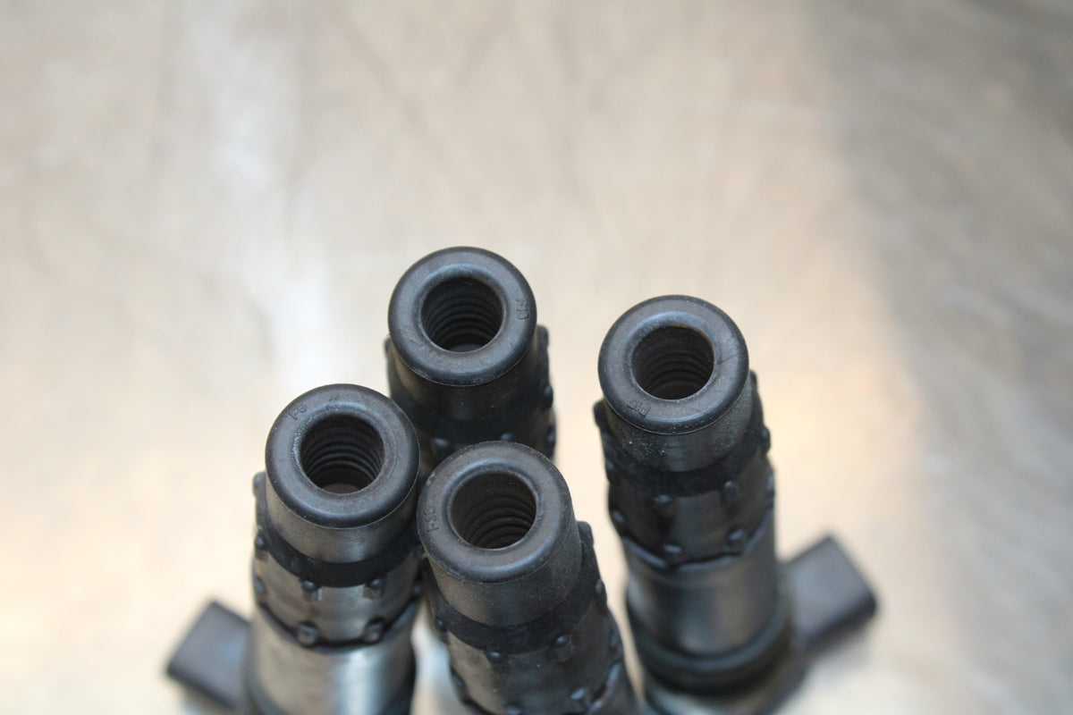 07 KAWASAKI Z1000 IGNITION COILS COIL SPARK PLUG CAPS BB148