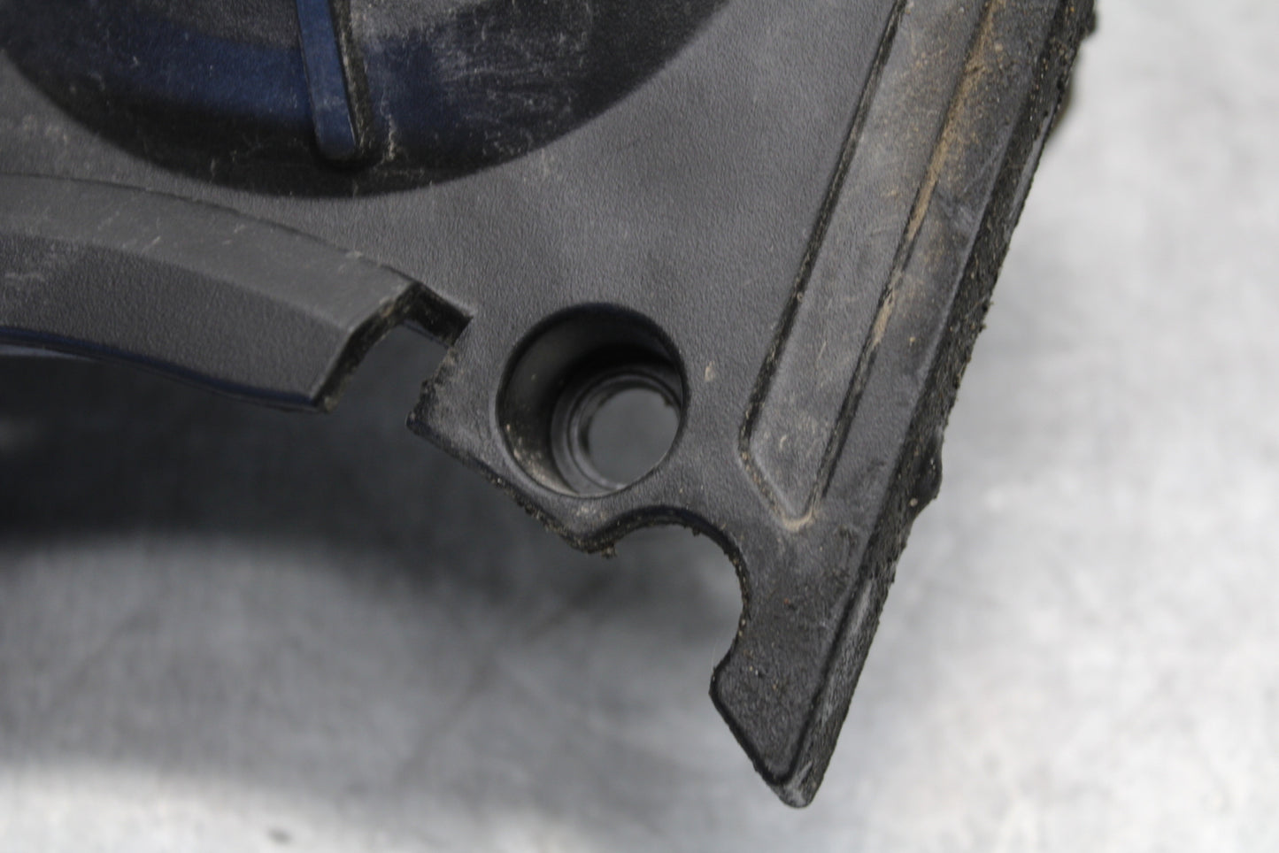 20-23 APRILIA RS660 ENGINE SPROCKET COVER BB643