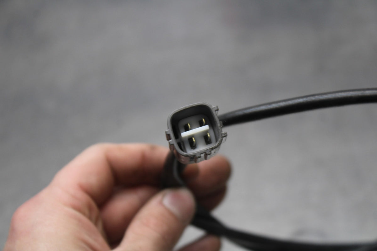 25 KAWASAKI Z900 OXYGEN O2 EXHAUST GAS LAMBDA SENSOR BB928