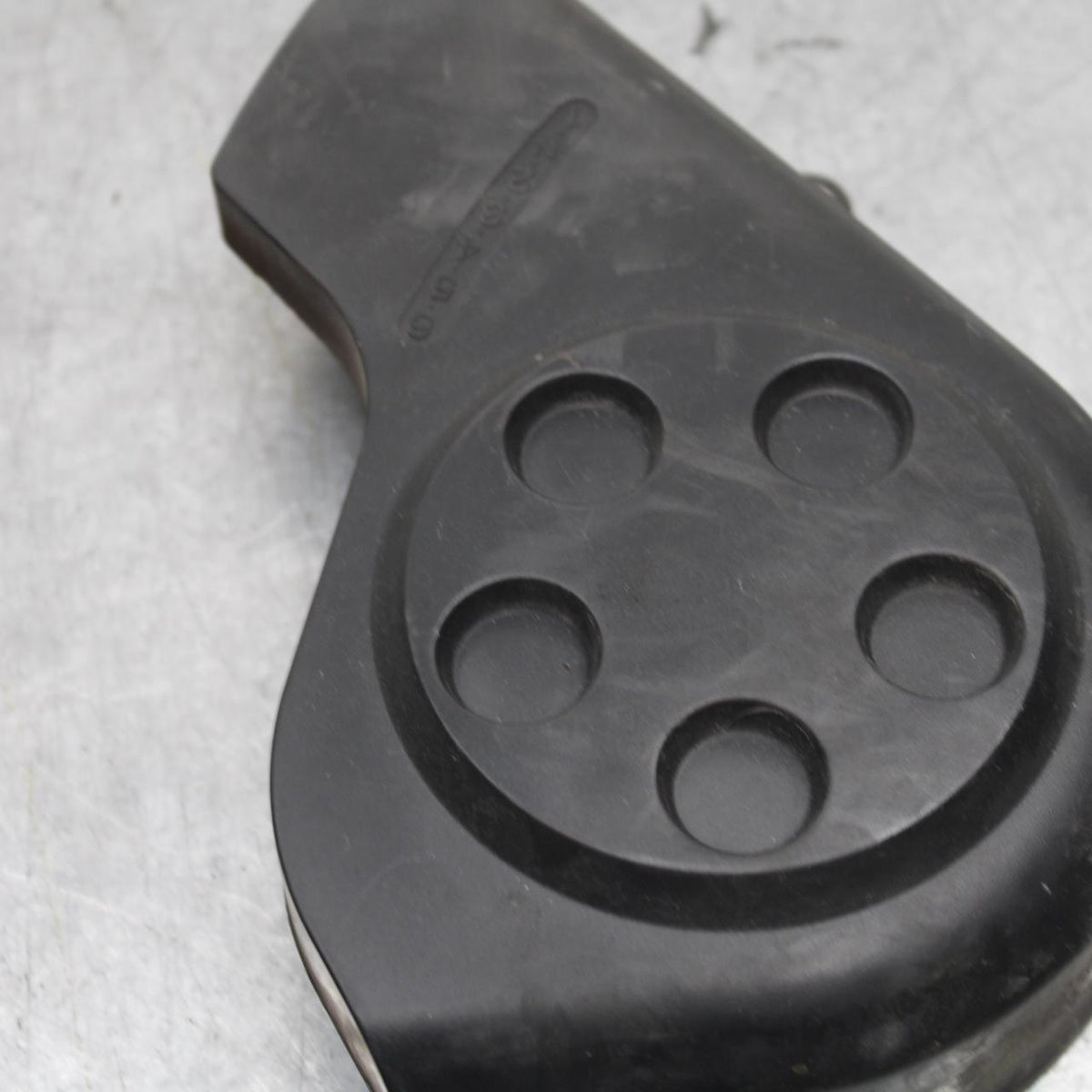 01-06 HONDA CBR600F4I ENGINE SPROCKET COVER BB644