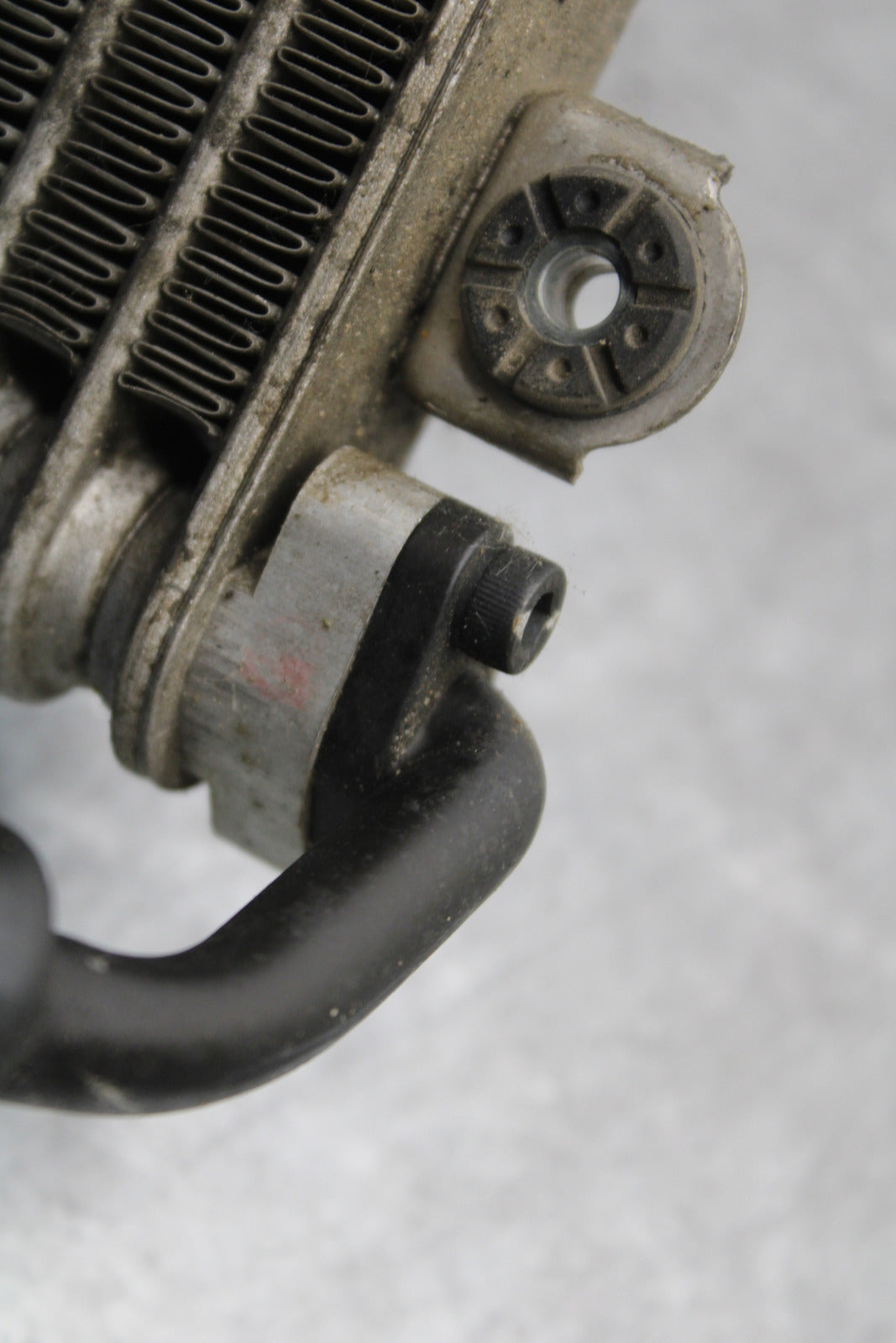 05-06 SUZUKI GSXR1000 ENGINE MOTOR OIL COOLER BB663