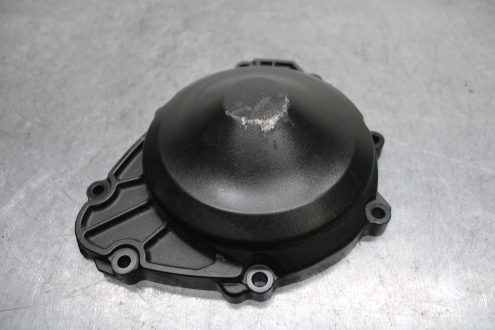 09-14 YAMAHA YZF R1 STATOR MAGNETO ALTERNATOR COVER 14B-15411-00-00 BB118