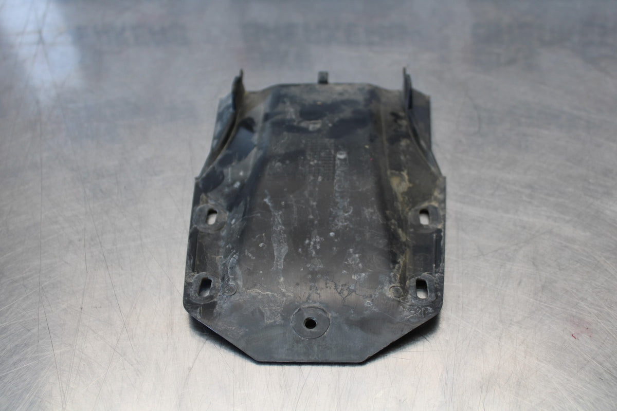 22-25 YAMAHA YZF R7 REAR BACK TAIL UNDERTAIL FAIRING COWL FENDER BB176