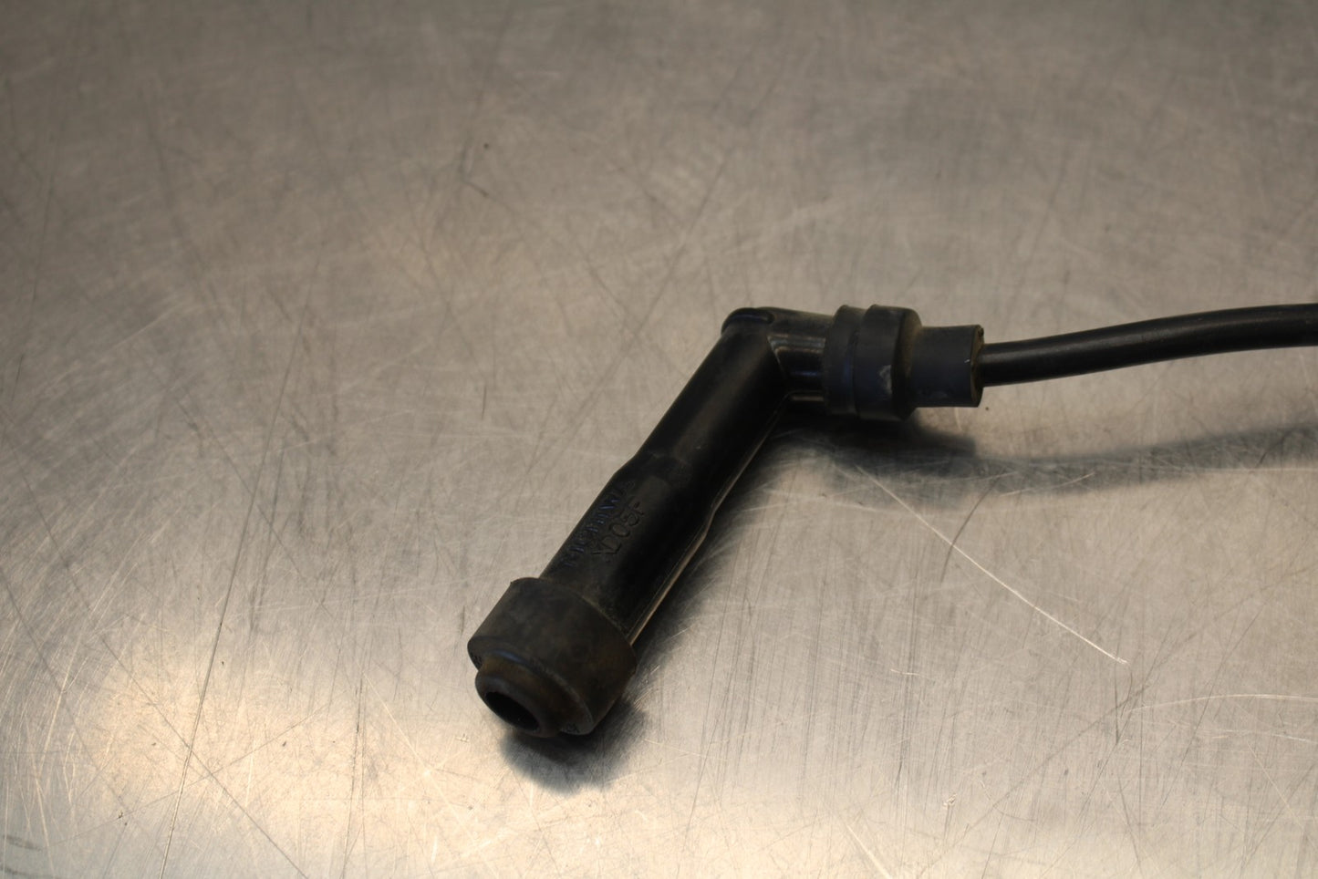 08-18 KAWASAKI KLR650 IGNITION COIL SPARK PLUG CAP  BB183