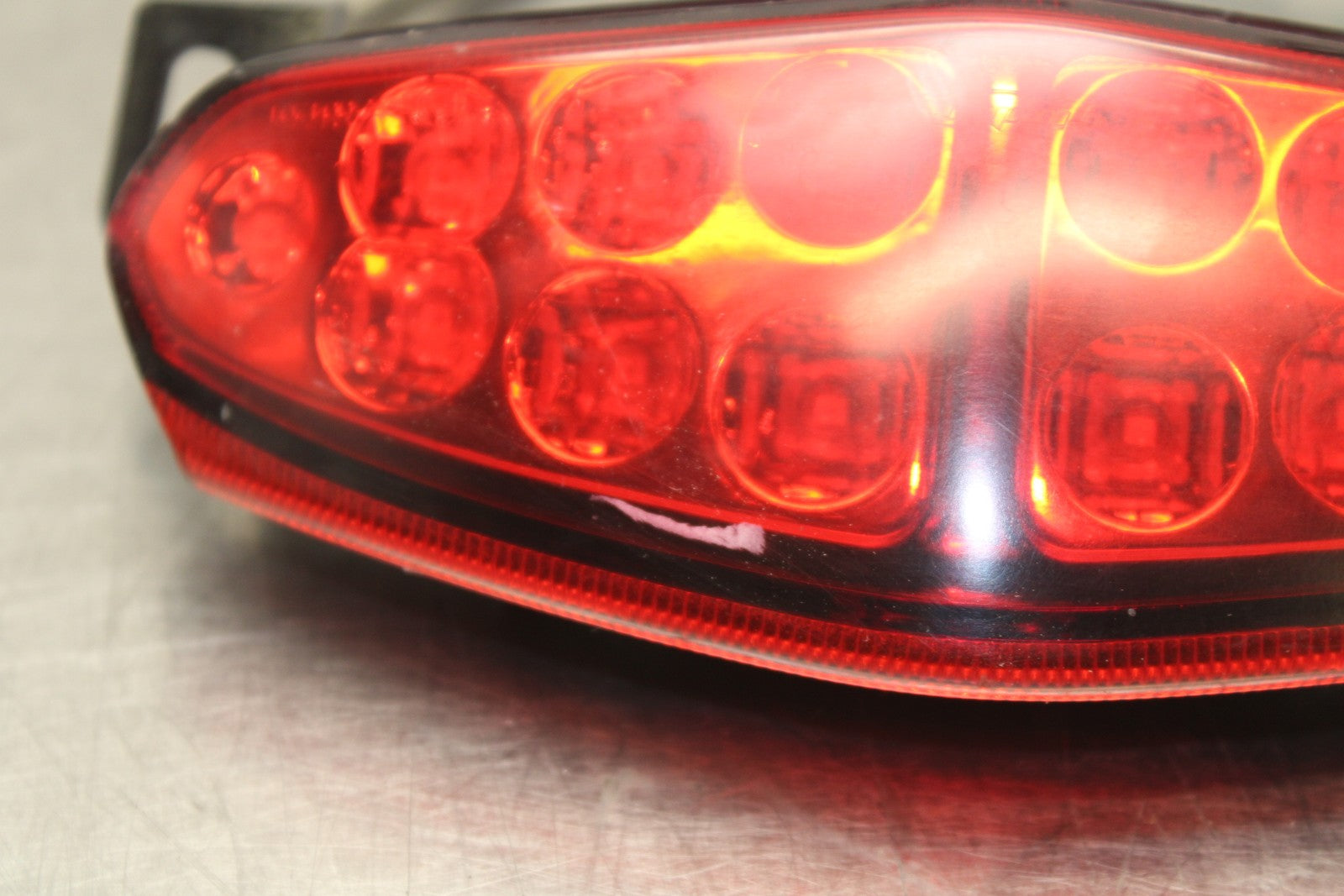 09-10 KAWASAKI ER-6N REAR TAIL TAILLIGHT BACK BRAKE LIGHT BB205