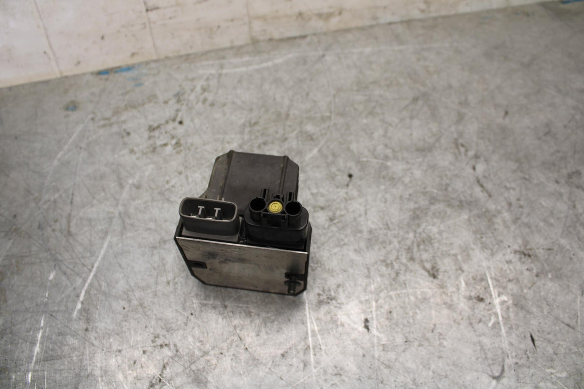 04-06 YAMAHA YZF R1 RECTIFIER VOLTAGE REGULATOR BB432