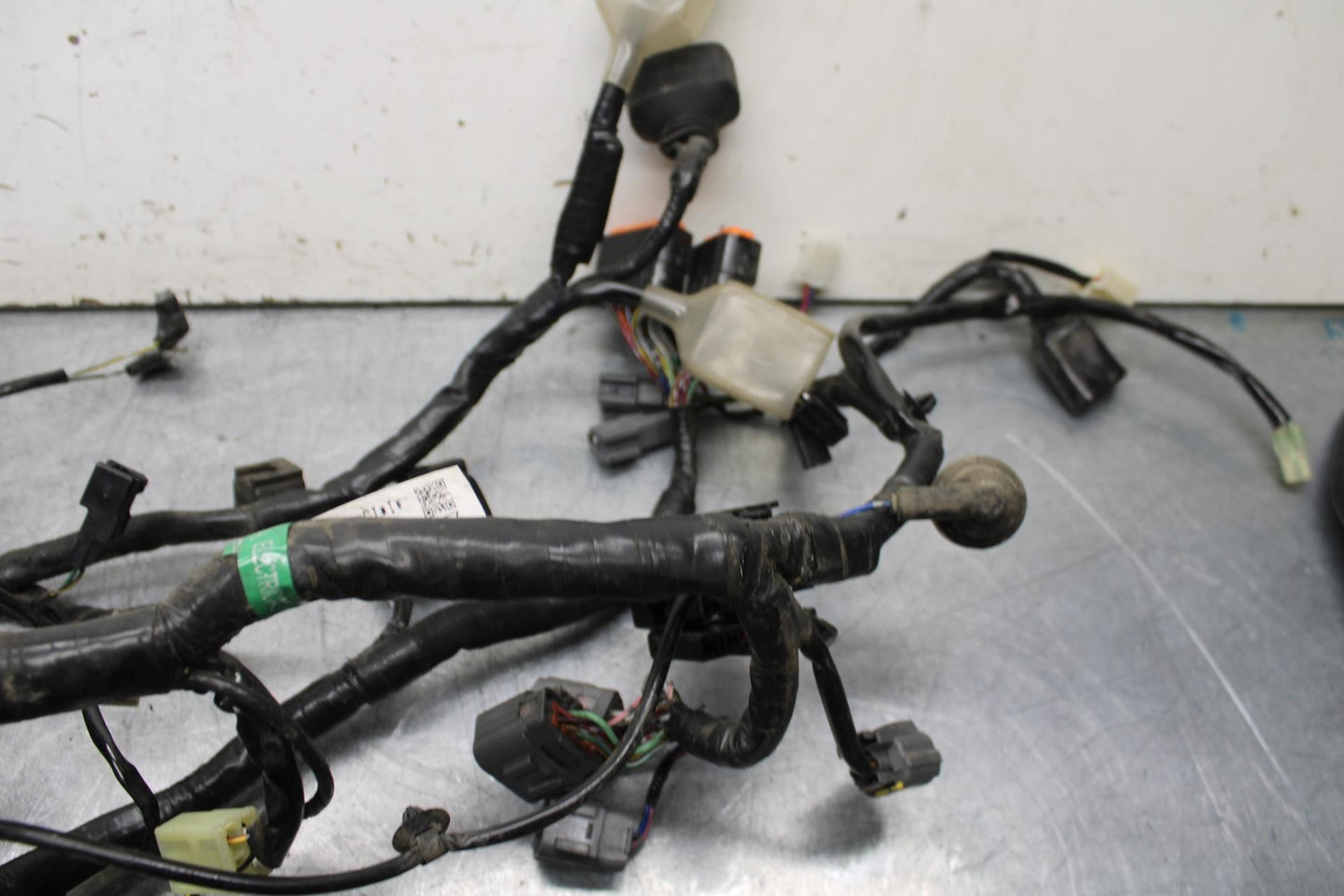 15-16 KAWASAKI EX300 MAIN ENGINE WIRING HARNESS MOTOR WIRE LOOM BB635