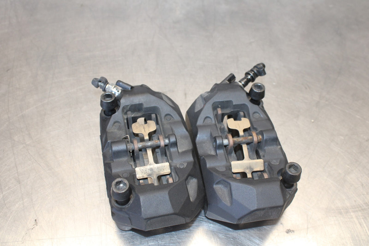 20-23 APRILIA RS660 RIGHT LEFT FRONT BRAKE CALIPER SET PAIR CALIPERS BB889