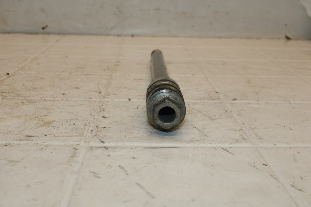 07-08 YAMAHA V STAR 1100 FRONT WHEEL RIM AXLE PIVOT BOLT BB404