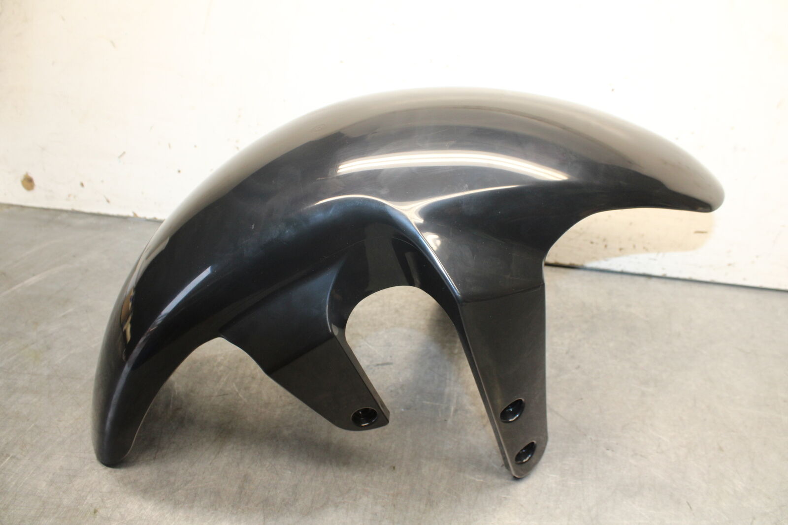 05-06 SUZUKI BOULEVARD M50 FRONT FENDER 53110-10F30-13L 53110-10F30-YAY BB671