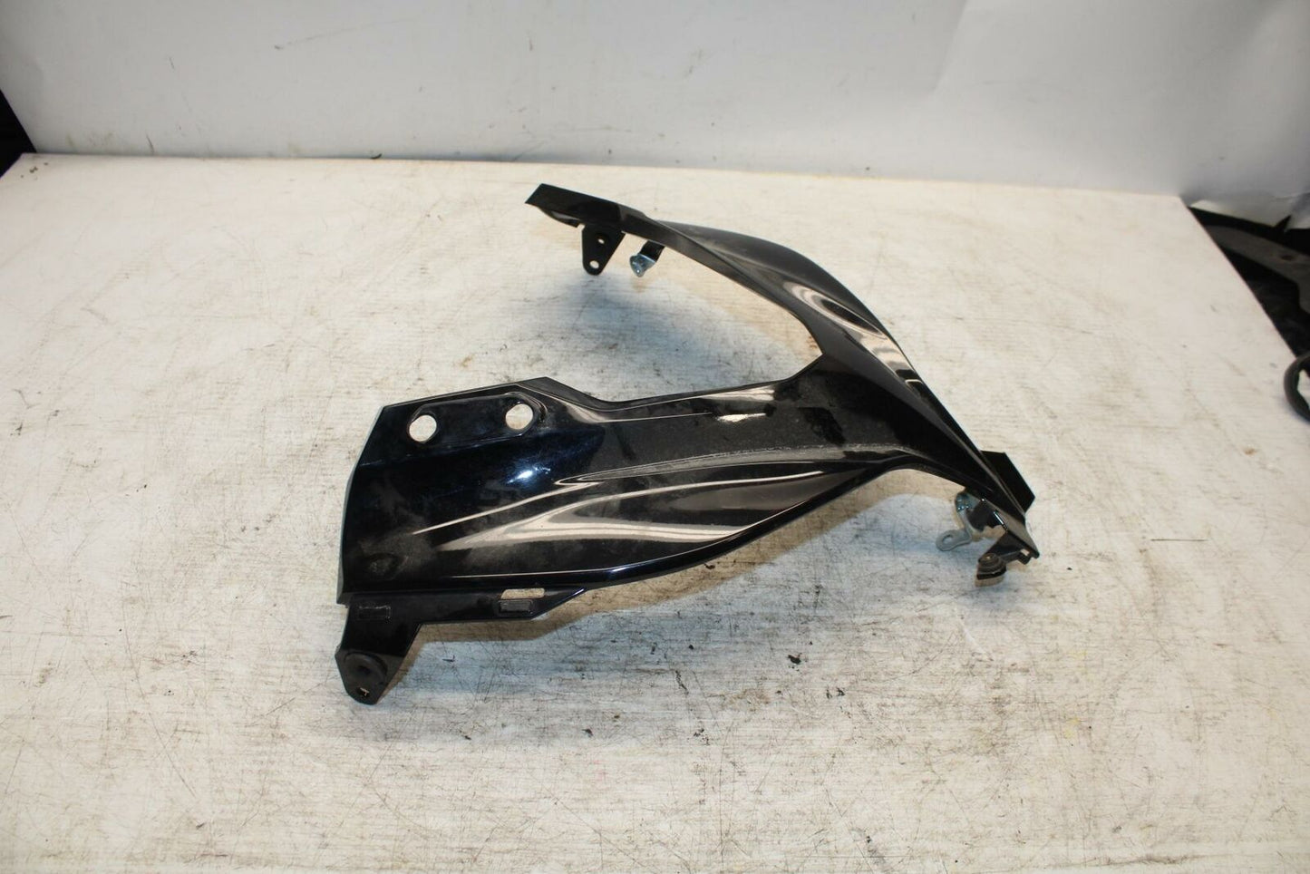 12-13 KAWASAKI EX300 NINJA FRONT UPPER NOSE FAIRING COWL SHROUD BB373