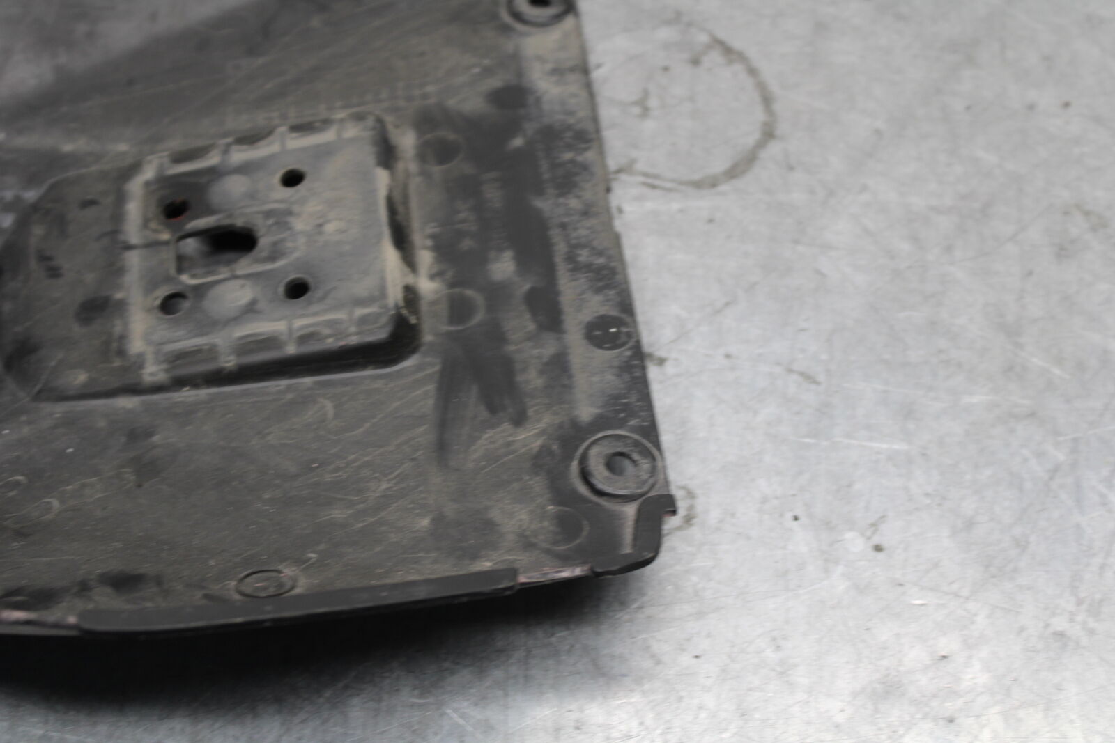 09-12 KAWASAKI NINJA ZX6R REAR TAILLIGHT BRAKE LIGHT TRIM BB640