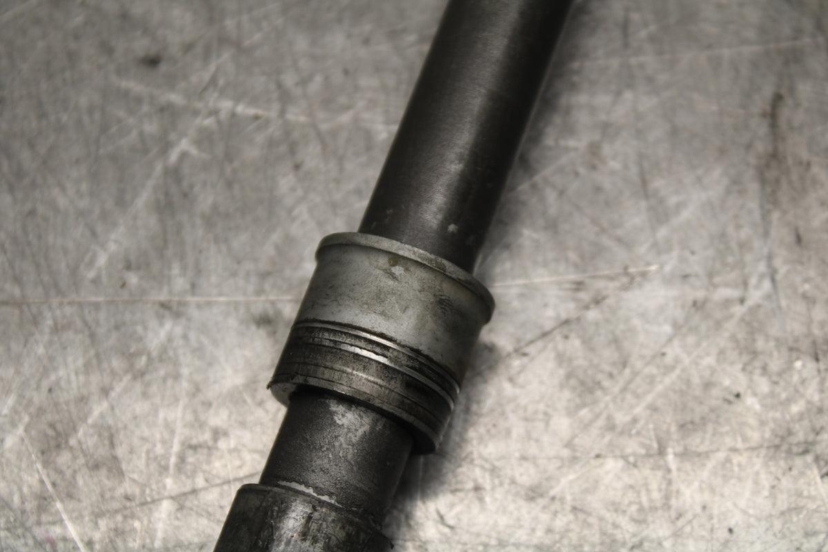 10-13 HONDA SHADOW RS 750 VT750RS FRONT WHEEL RIM AXLE PIVOT BOLT BB718