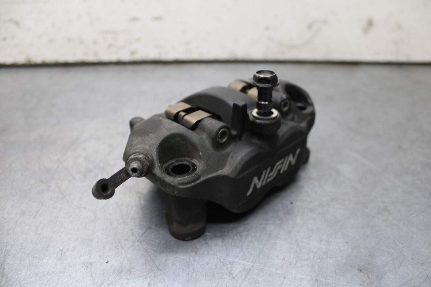 13-17 KAWASAKI NINJA ZX6R ZX636E RIGHT LEFT FRONT BRAKE CALIPER SET PAIR BB735