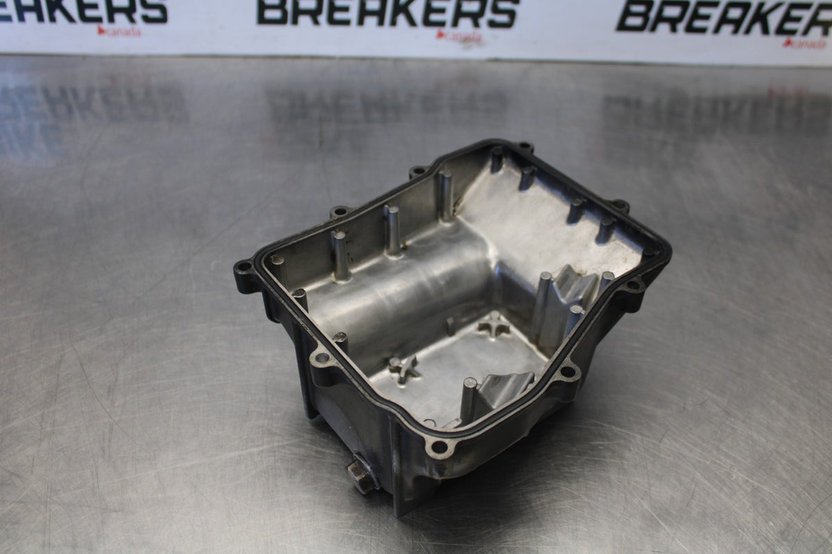 84 HONDA INTERCEPTOR 1000 VF1000F ENGINE MOTOR BOTTOM OIL PAN COVER BB878
