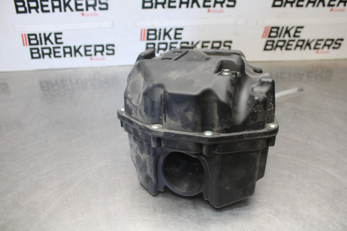 23 KAWASAKI NINJA 650 EX650 AIRBOX AIR INTAKE FILTER BOX BB920