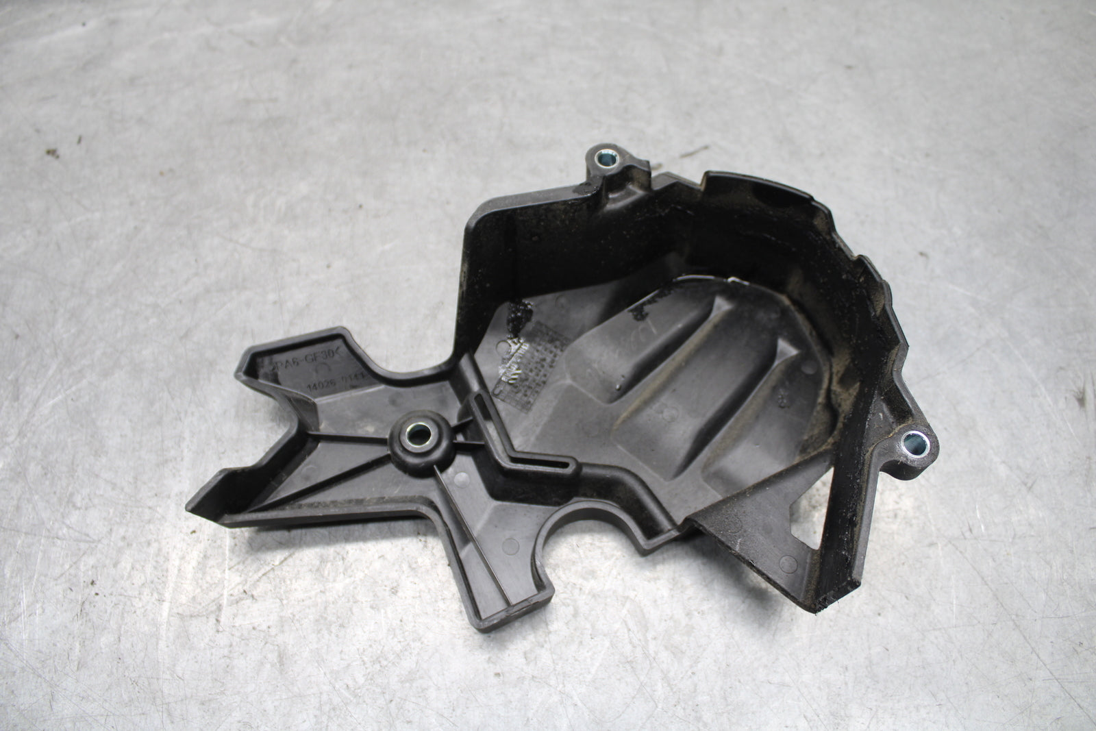 18-23 KAWASAKI NINJA 400 ENGINE SPROCKET COVER BB660