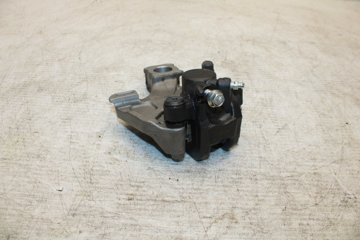 11-19 SUZUKI GSXR600 REAR BACK BRAKE CALIPER W MOUNT BRACKET BB371