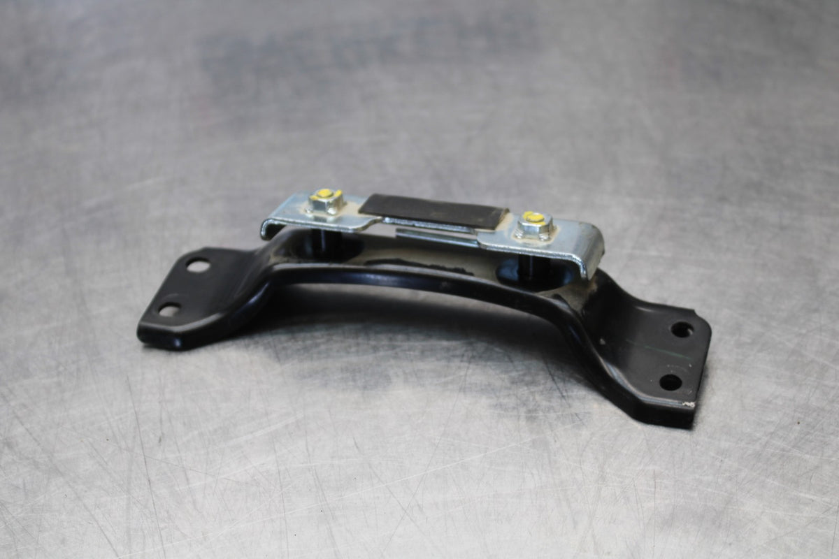 24-25 KAWASAKI NINJA ZX4R GAS TANK FUEL PETROL RESERVOIR BRACKET MOUNT  BB174